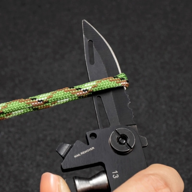 Multifunctional EDC Tool Card  - Multitool Credit Card 评论和价格